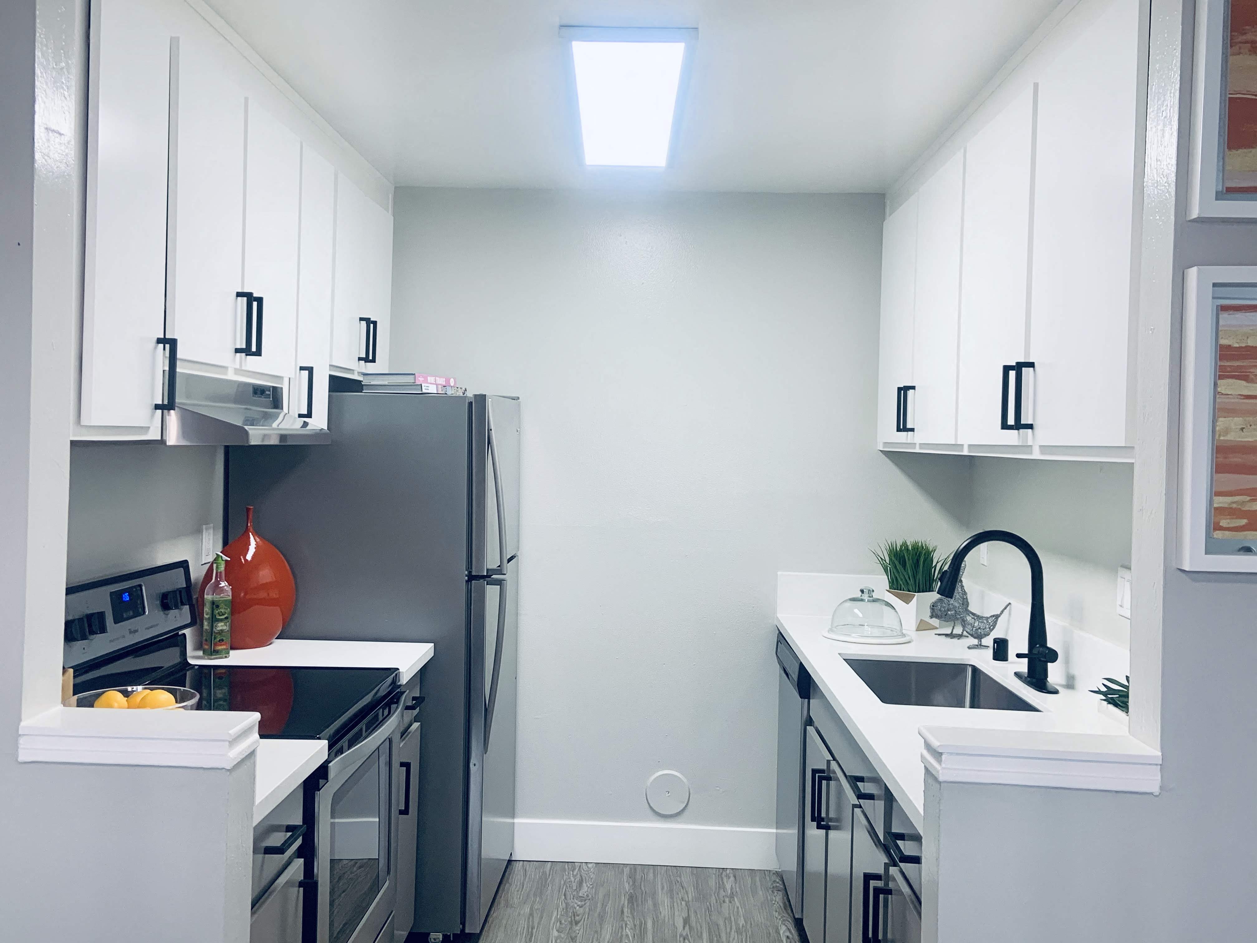 Parc Medallion Apartments photo 2
